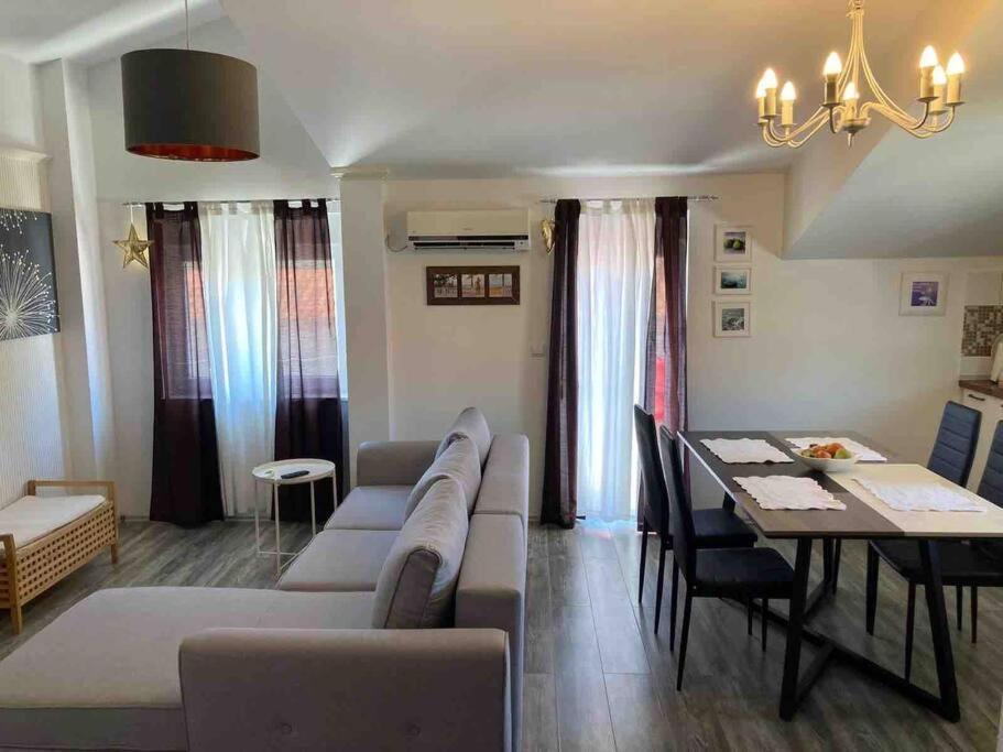 Apartment Near The Beach 스플리트 외부 사진